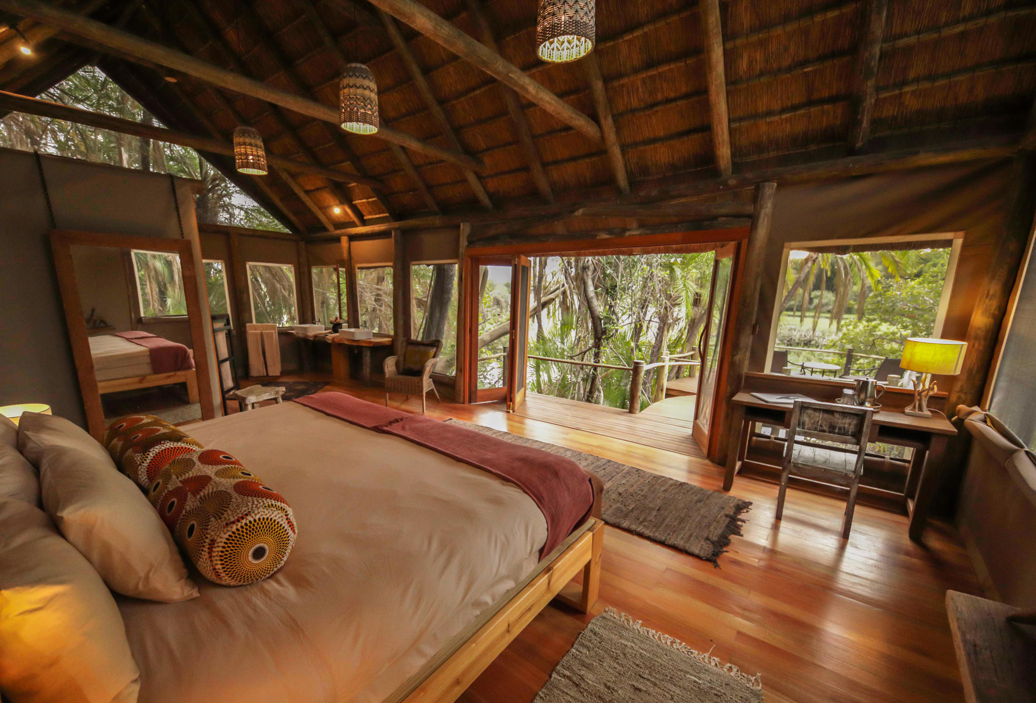 Nxamaseri Island Lodge