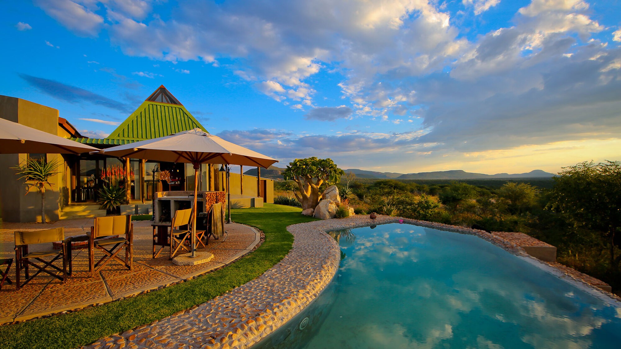 Otjiwa Safari Lodge