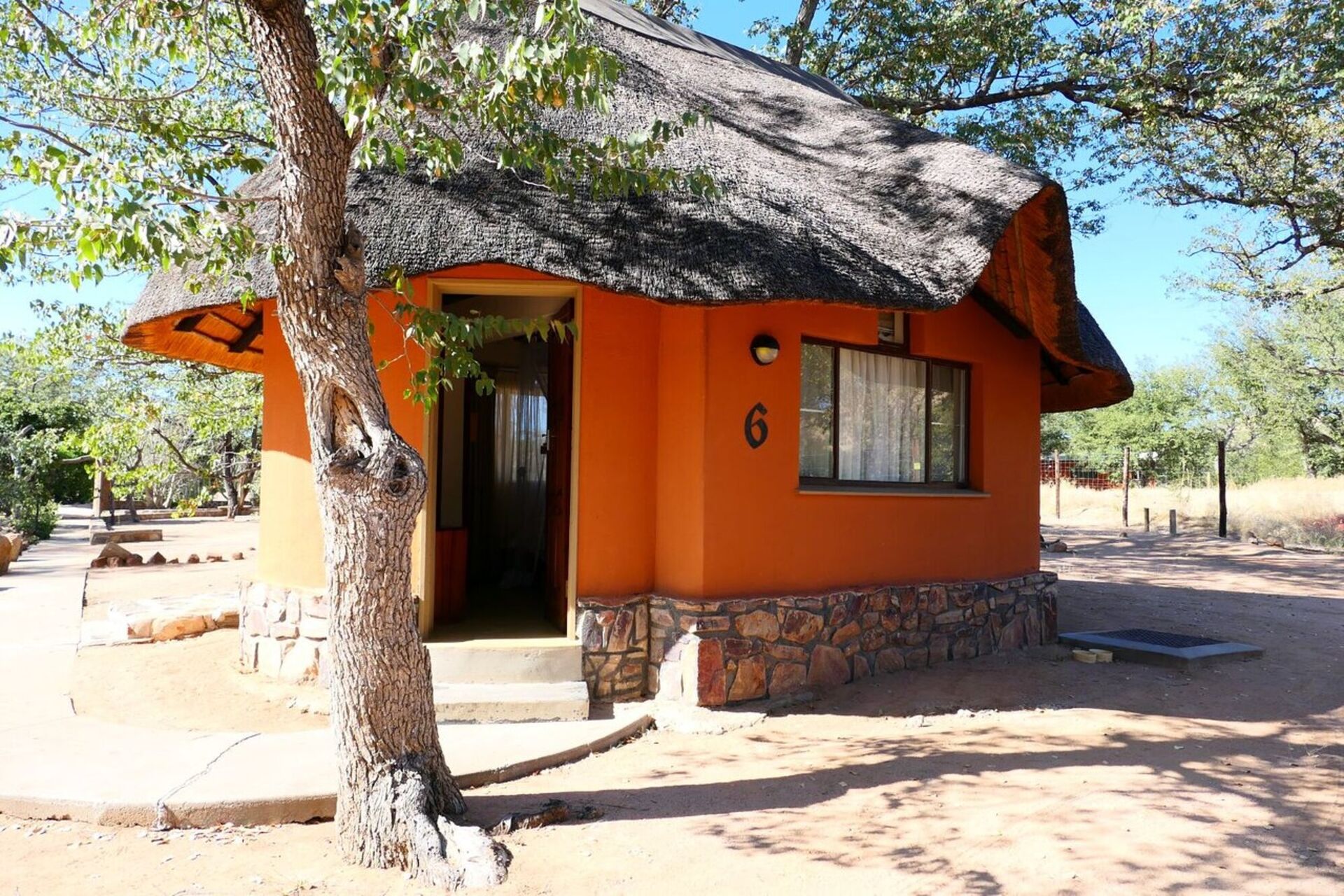 Hobatere Lodge