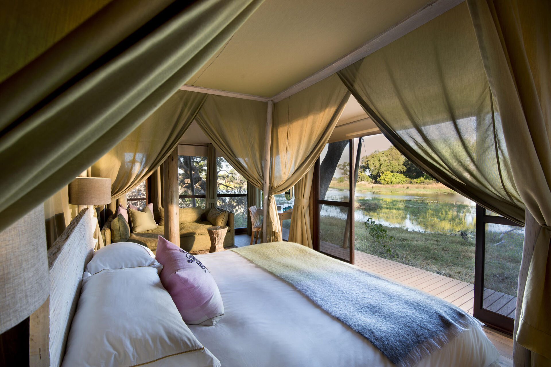 &Beyond Xaranna Okavango Delta Camp