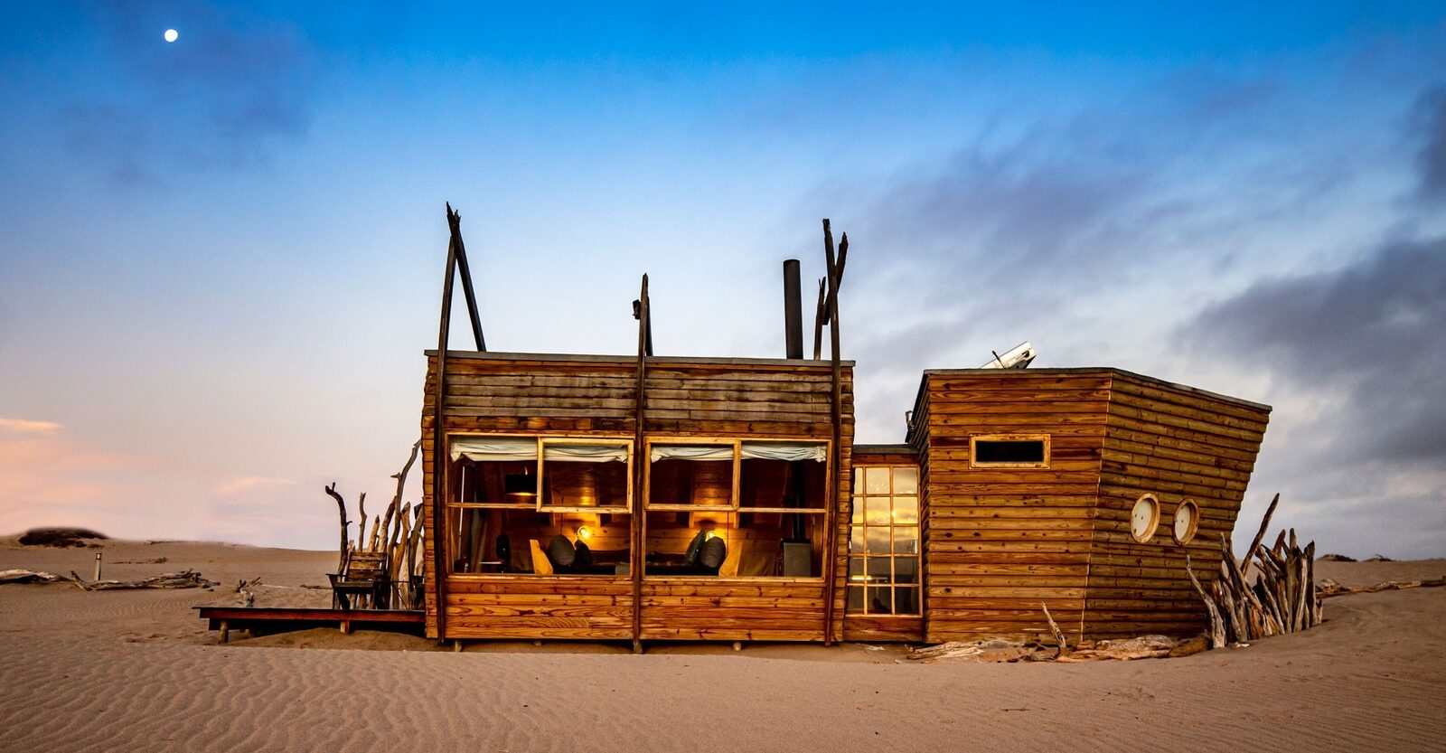 Shipwreck Lodge